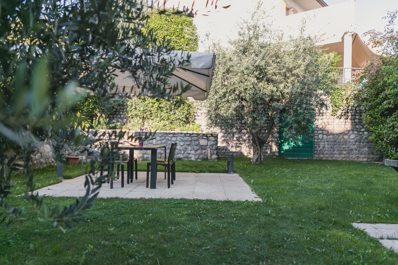 Bed and Breakfast A Casa Di Tom Сант'Амброджо-ді-Вальполічелла Екстер'єр фото